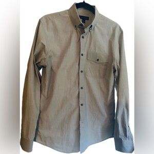 Banana Republic Light Gray Casual Button-Down Shirt